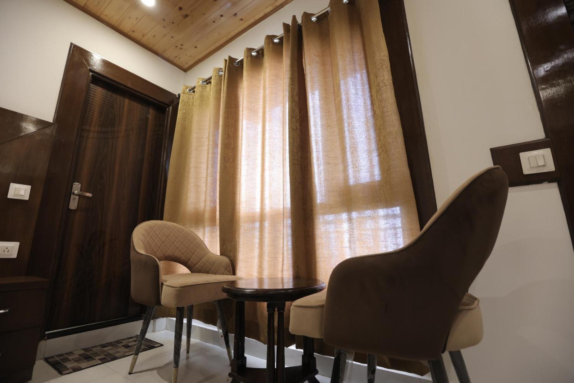Studioz Paradise Hills Mussoorie Exterior foto