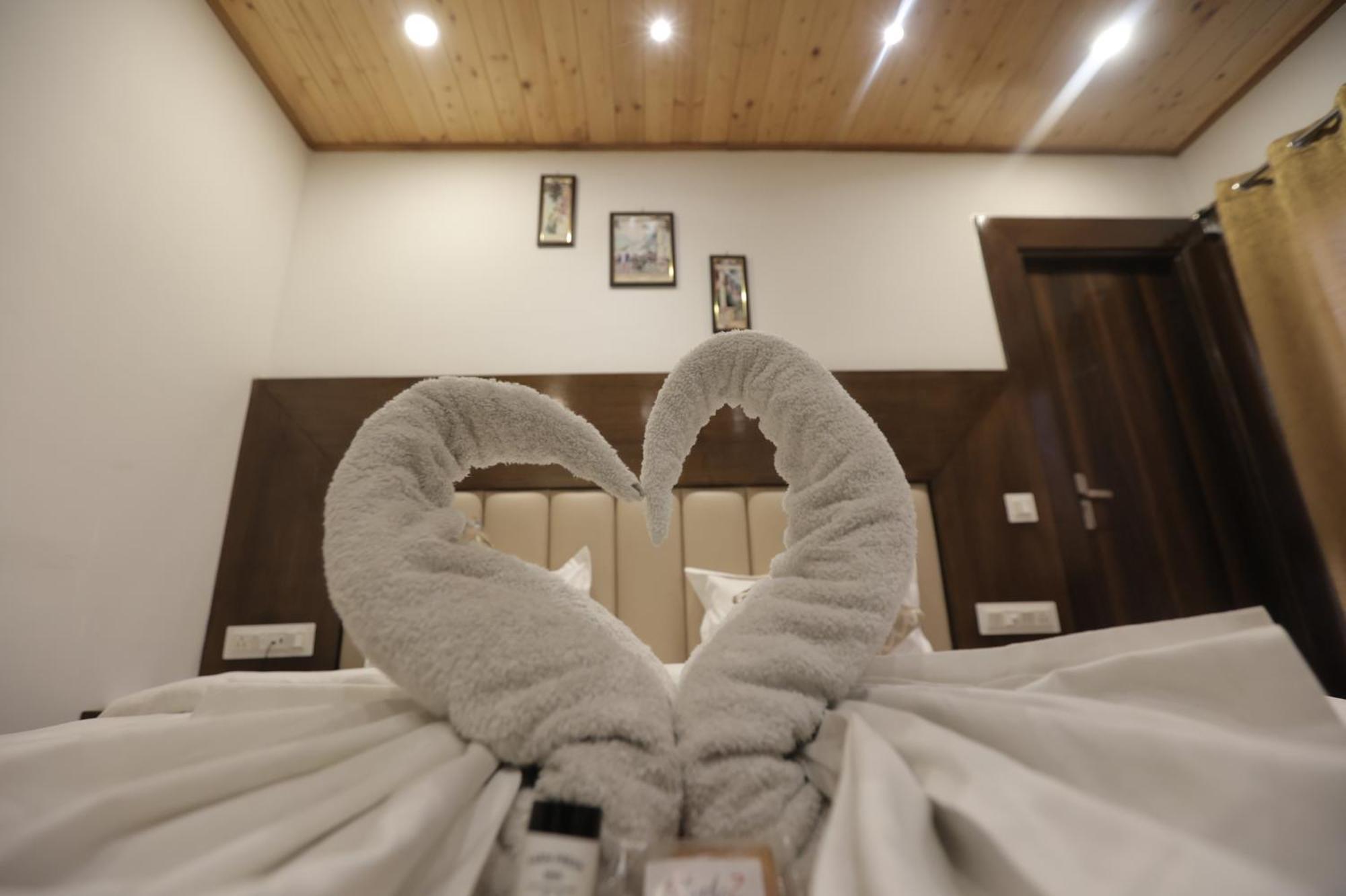 Studioz Paradise Hills Mussoorie Exterior foto